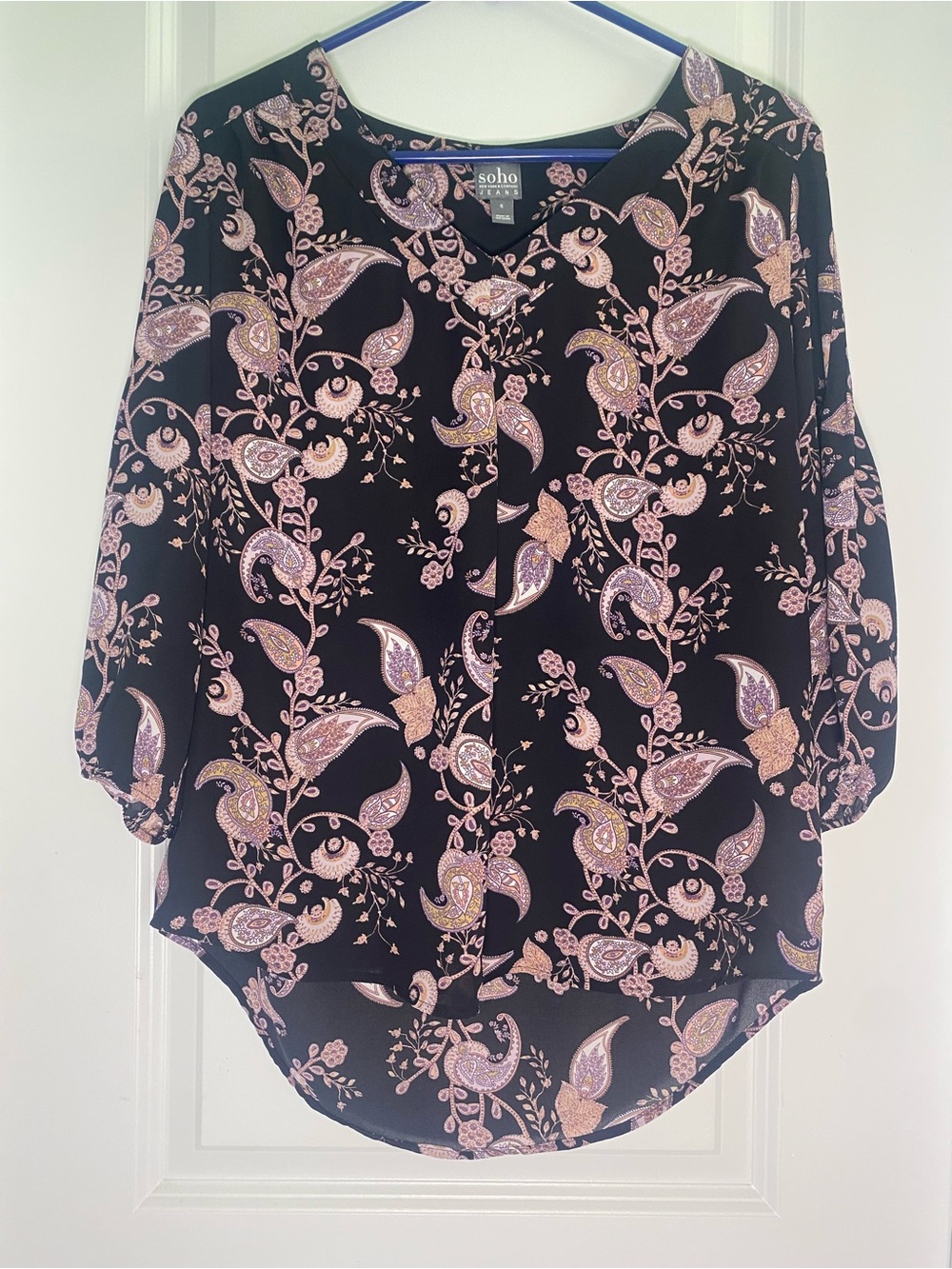Soho New York & Company Paisley V-Neck High-Low Blouse Size S